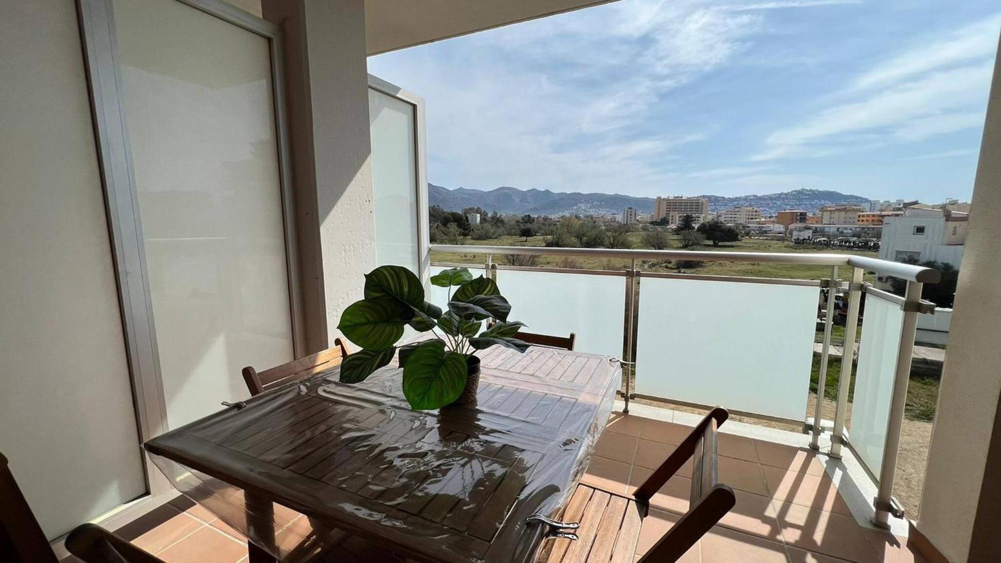 Apartamento Acogedor Con Piscina En Santa Margarita Av-21 Roses Exterior photo